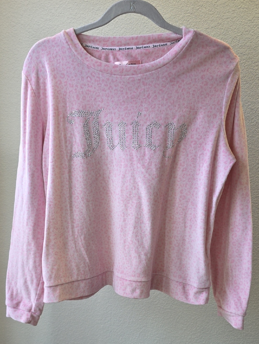 Juicy Couture Light Pink Rhinestone Logo Long Sleeve Top Size M